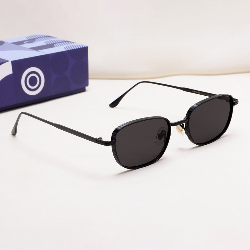 Regal Full Black Oval Sunglasses